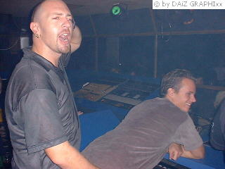 D-Rob catch`s DJ E.L.B.