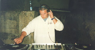 Sven als DJ