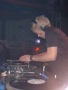 DJ Thranx