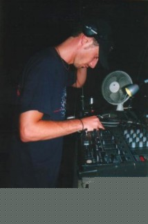 DJ OZ