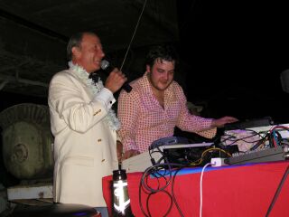 louie austen & erobique