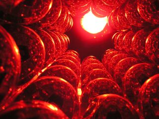 die innenansicht eines lichtleitkabels... respektive der deko!